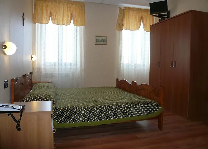 Отель Belvedere