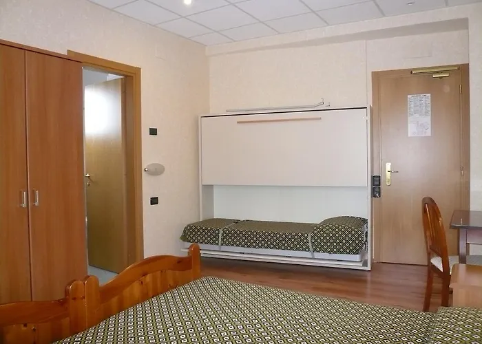 ホテル Belvedere スカンノ