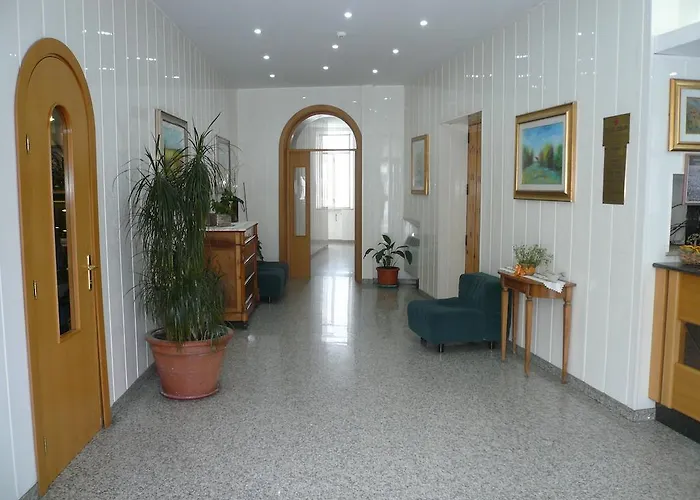 Belvedere Отель 2*